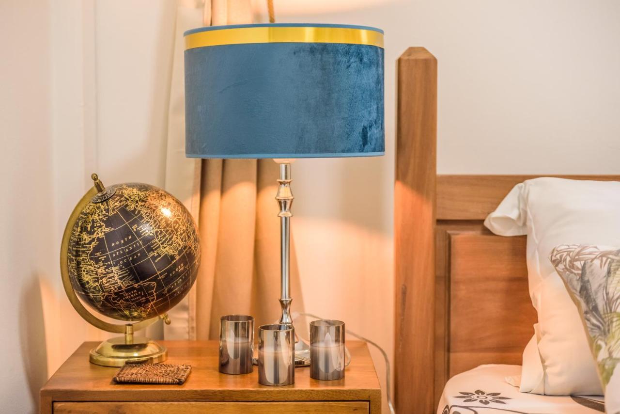 Appartements Et Chambres En Coeur De Ville Saint-Denis - Entree Autonome - Check In 14H30- Экстерьер фото