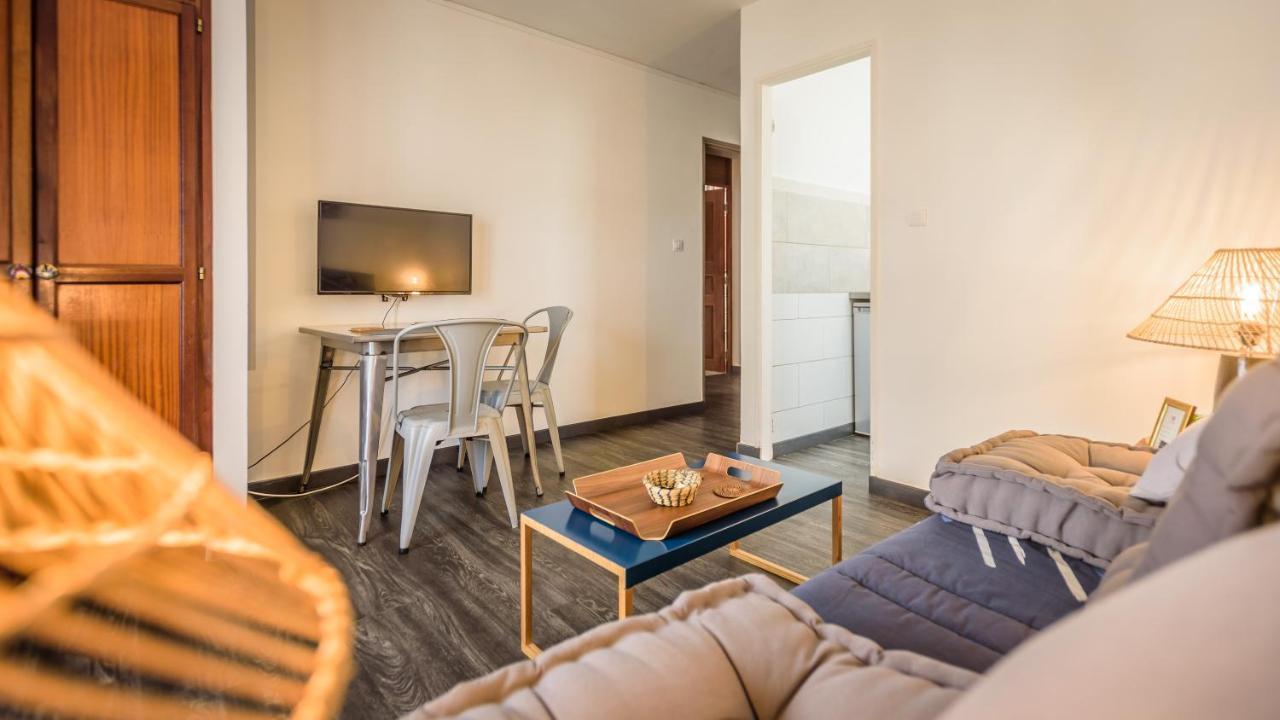 Appartements Et Chambres En Coeur De Ville Saint-Denis - Entree Autonome - Check In 14H30- Экстерьер фото